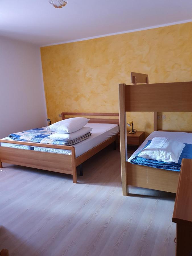 Casa Vacanze Rosa ブレツ エクステリア 写真