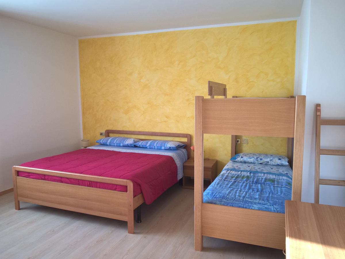 Casa Vacanze Rosa ブレツ エクステリア 写真
